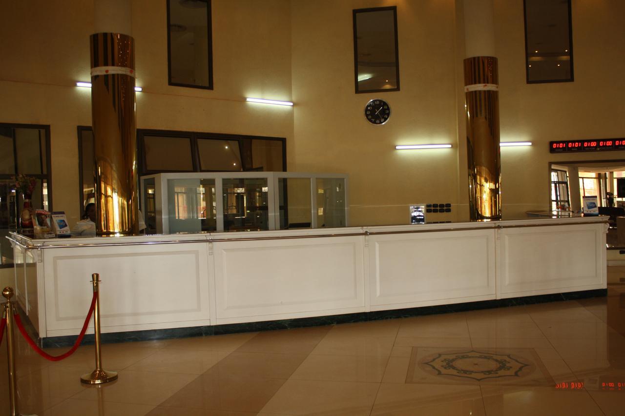 Palace Hotel Ouagadougou Exterior photo